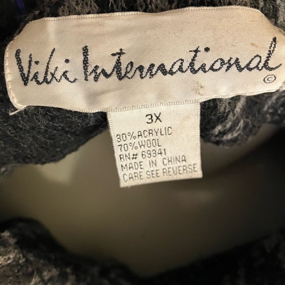 grey plaid retro swing topper coat by Viki International, 3x - Picture 3 of 4